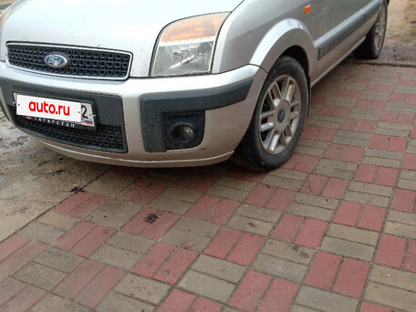 2007 Ford Fusion I Рестайлинг, серебристый, 390000 рублей, вид 2