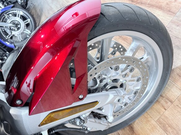 2023 Honda GL 1800 Gold Wing, красный - вид 33