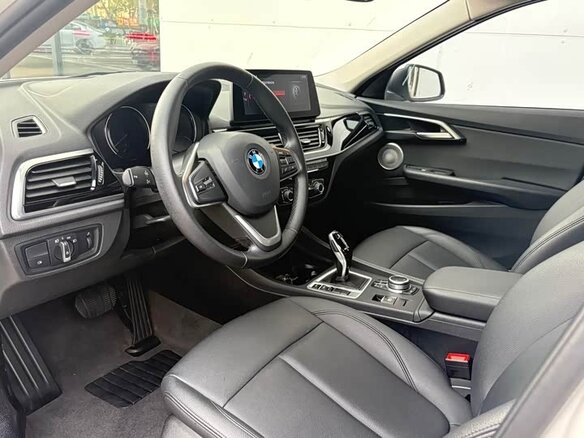2022 BMW 1 серии 120i III (F52) Рестайлинг, белый, 1420000 рублей - вид 18