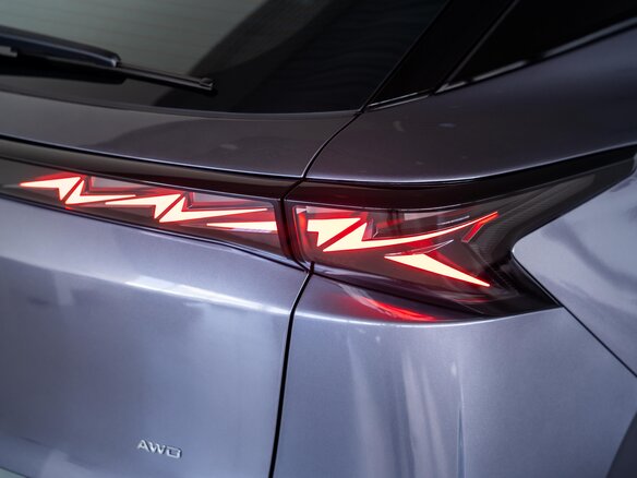 2026 Omoda C5 II, серебристый, 2779000 рублей - вид 25