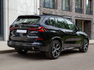 2026 BMW X5 40i IV (G05/G18) Рестайлинг, чёрный, 15630000 рублей, вид 2