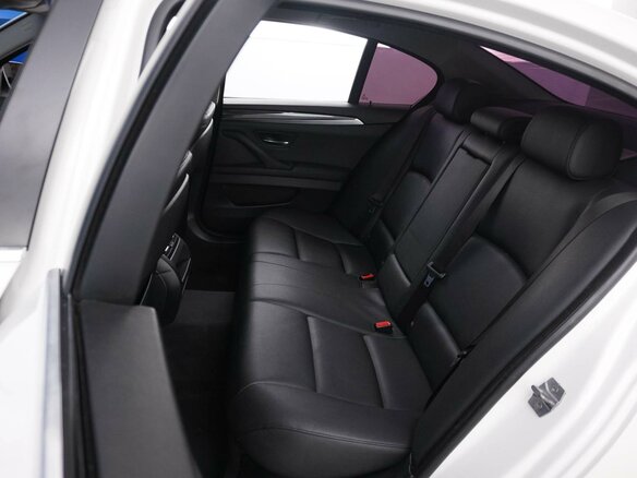 2013 BMW 5 серии 520d VI (F10/F11/F07) Рестайлинг, белый, 1799999 рублей - вид 7