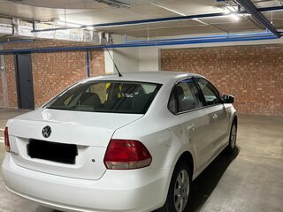 2011 Volkswagen Polo V, белый, 820000 рублей, вид 4