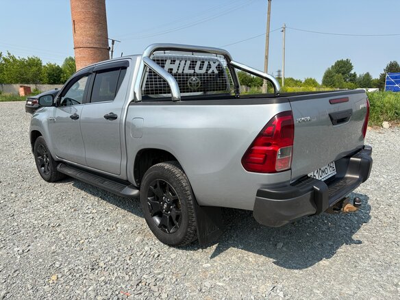 2019 Toyota Hilux VIII, серебристый, 3150000 рублей - вид 5
