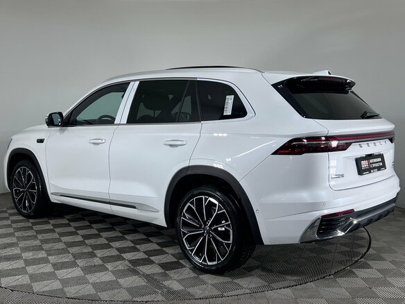 2026 Geely Monjaro (Xingyue L) I Рестайлинг 2 (China Market), белый, 4299000 рублей - вид 5