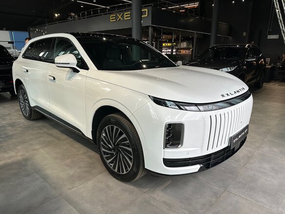 2026 Esteo Exlantix ET, белый - вид 2