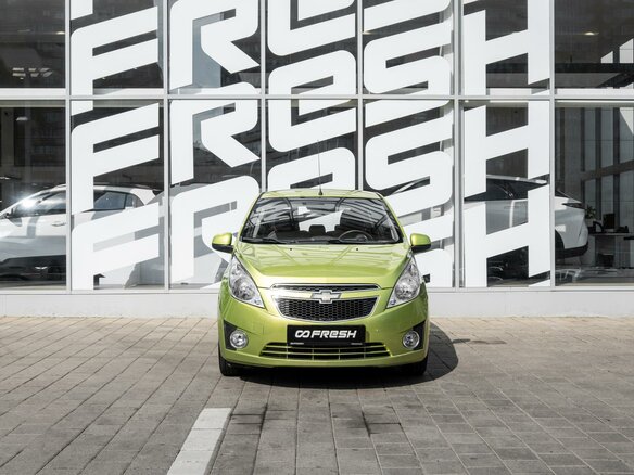 2011 Chevrolet Spark III, зелёный - вид 2