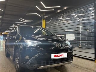 2018 Toyota RAV4 IV (XA40) Рестайлинг, чёрный, 2600000 рублей, вид 2