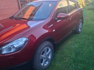 2013 Nissan Qashqai I Рестайлинг, красный, 990000 рублей, вид 5
