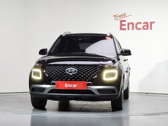 2023 Hyundai Venue I, чёрный, 1644000 рублей - вид 1