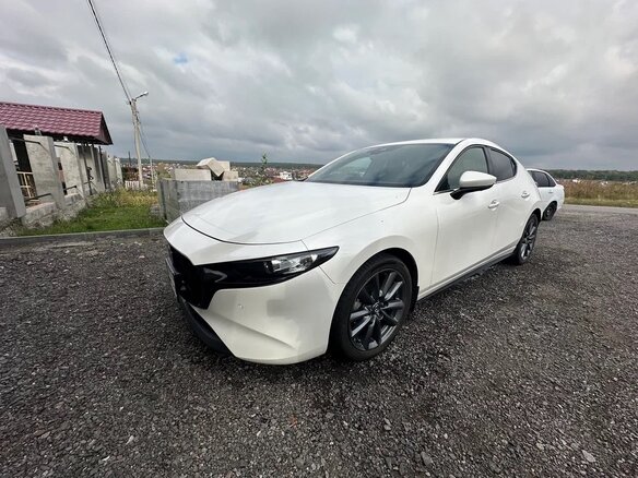 2021 Mazda 3 IV (BP), белый, 1920000 рублей - вид 1