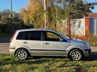2006 Ford Fusion I Рестайлинг, серебристый, 570000 рублей, вид 4