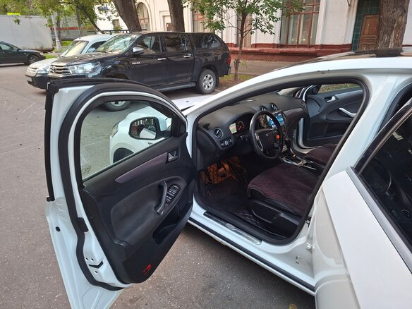 2012 Ford Mondeo IV Рестайлинг, белый - вид 14