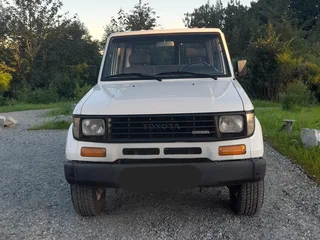 1993 Toyota Land Cruiser 70 Series, белый, 1900000 рублей, вид 3