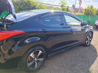 2013 Hyundai Elantra V (MD), чёрный, 850000 рублей, вид 2