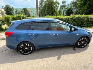 2013 Kia Ceed II, синий, 810000 рублей, вид 4
