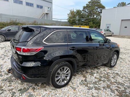 2015 Toyota Highlander III (XU50), чёрный, 3150000 рублей, вид 3