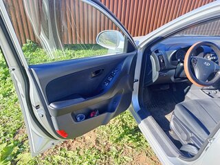2007 Hyundai Elantra IV (HD), серебристый, 500000 рублей, вид 5