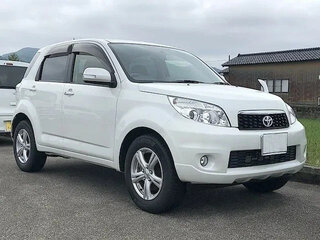 2016 Toyota Rush I, белый, 1025000 рублей, вид 2