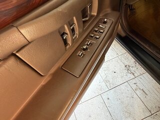 1994 Cadillac DeVille VII, белый, 1200000 рублей, вид 5