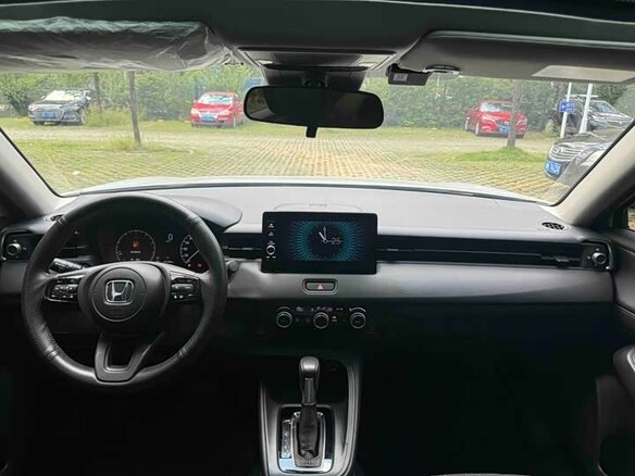 2023 Honda Vezel II, белый - вид 12