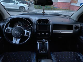 2013 Jeep Compass I Рестайлинг 2, белый, 1630000 рублей, вид 5
