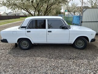 2007 Lada (ВАЗ) 2107, белый, 200000 рублей, вид 5