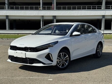 2026 Kia K3 II (China Market) Рестайлинг, белый, 1880000 рублей, вид 1