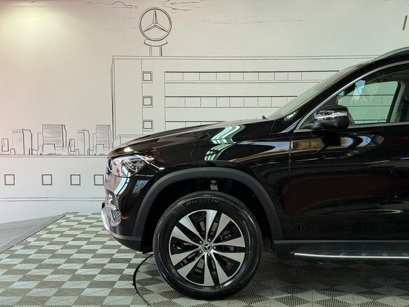 2026 Mercedes-Benz GLE 350 II (V167) Рестайлинг, чёрный, 11924400 рублей - вид 12
