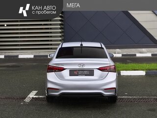 2017 Hyundai Solaris II, серебристый, 1094000 рублей, вид 4