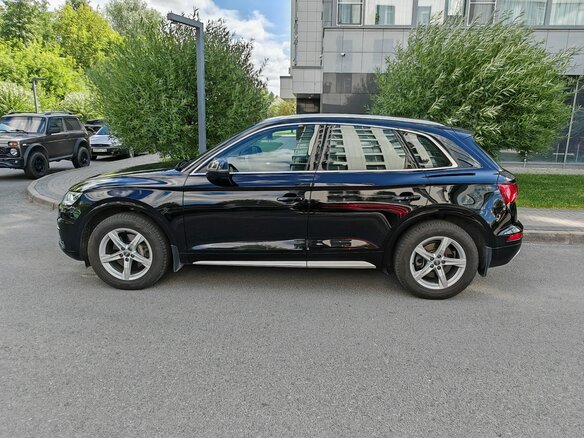 2019 Audi Q5 II (FY), чёрный, 3350000 рублей - вид 6