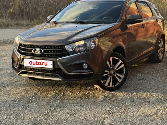 2019 Lada (ВАЗ) Vesta SW Cross I, коричневый, 1170000 рублей - вид 1