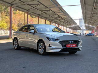 2020 Hyundai Sonata VIII (DN8), бежевый, 2099500 рублей, вид 2