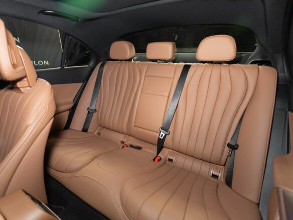 2026 Mercedes-Benz E-Класс 300 VI (W214, S214), серый, 10500000 рублей - вид 9