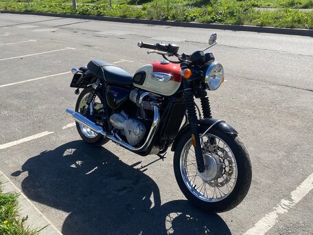 2017 Triumph Bonneville T100, красный, 650000 рублей, вид 1