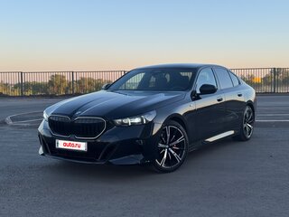 2024 BMW 5 серии 520d xDrive VIII (G60/G61/G68), чёрный, 7250000 рублей, вид 1