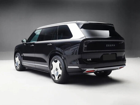 2026 Zeekr 9X 70 kWh, серый, 11752000 рублей, вид 5