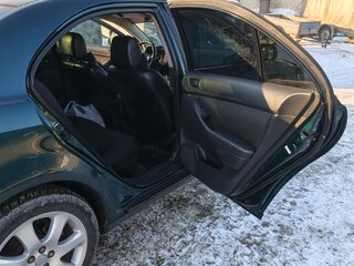 2005 Toyota Avensis II, зелёный, 570000 рублей, вид 3