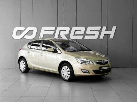 Opel Astra J