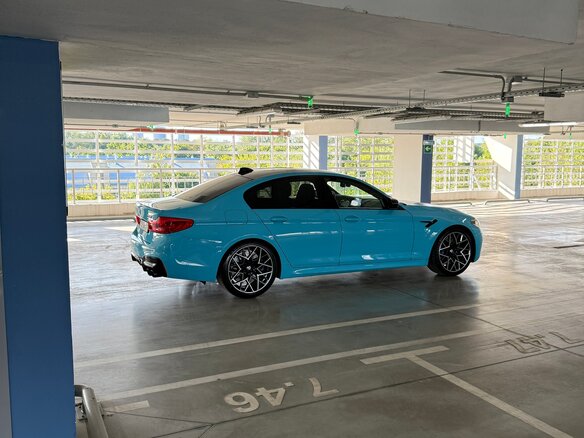 2019 BMW M5 Competition VI (F90), голубой, 9700000 рублей - вид 16