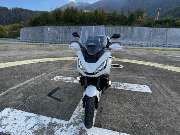 2022 Honda NT1100, белый, 1250000 рублей - вид 10