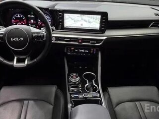 2023 Kia K5 III Рестайлинг, чёрный, 3120000 рублей, вид 3