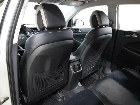 2018 Hyundai Tucson III, серебристый, 2170000 рублей - вид 10