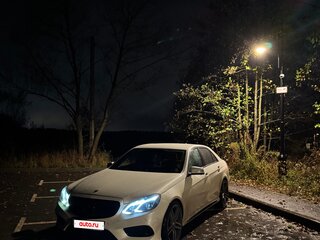 2013 Mercedes-Benz E-Класс 400 IV (W212, S212, C207) Рестайлинг, белый, 2400000 рублей, вид 1