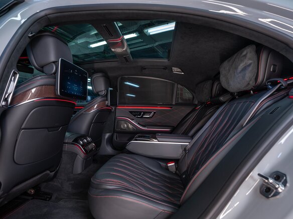 2024 Mercedes-Benz S-Класс AMG 63 e AMG Long IV (W223), серый - вид 32