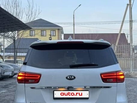 2020 Kia Carnival IV, белый, 2100000 рублей, вид 4