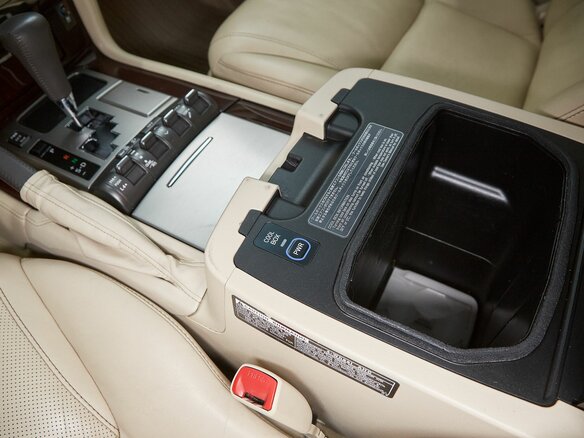2012 Lexus LX 570 III Рестайлинг, бежевый, 4097000 рублей - вид 21
