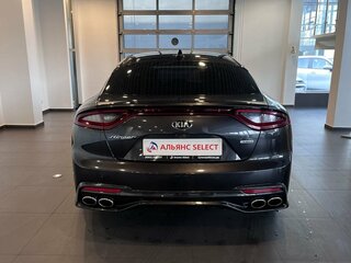 2019 Kia Stinger I, серый, 1990000 рублей, вид 4