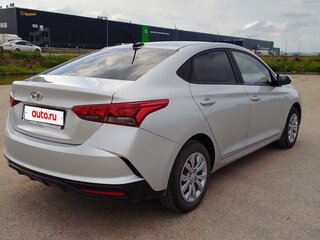 2021 Hyundai Solaris II Рестайлинг, серый, 1615000 рублей, вид 5