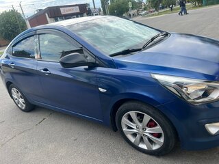 2016 Hyundai Solaris I Рестайлинг, синий, 540000 рублей, вид 3